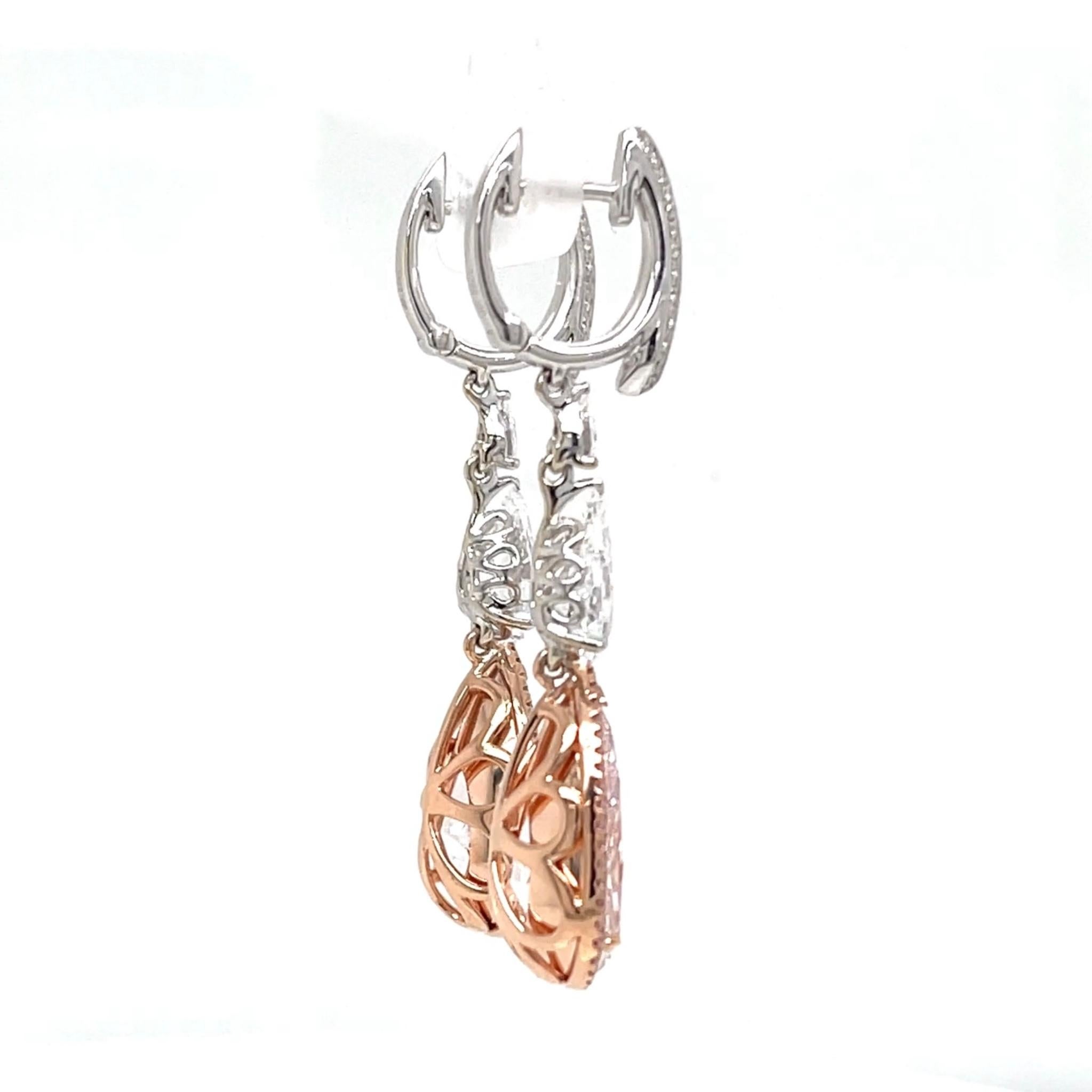 Taglio a goccia Orecchini a goccia con diamante rosa chiaro naturale da 10 carati, certificati GIA in oro 18 carati in vendita