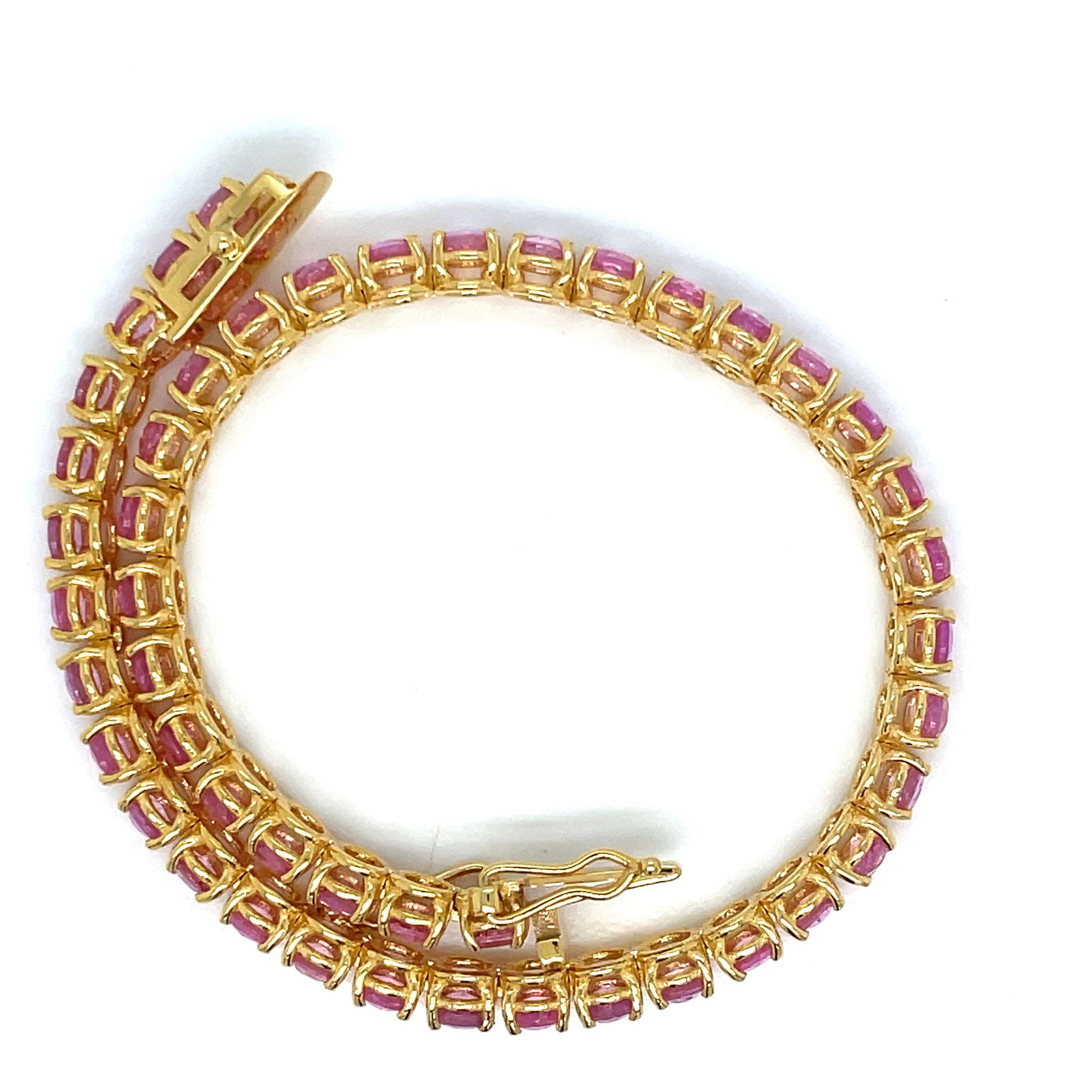 Rose Cut 10 Carat Natural Pink Sapphire Yellow Gold Tennis Bracelet For Sale
