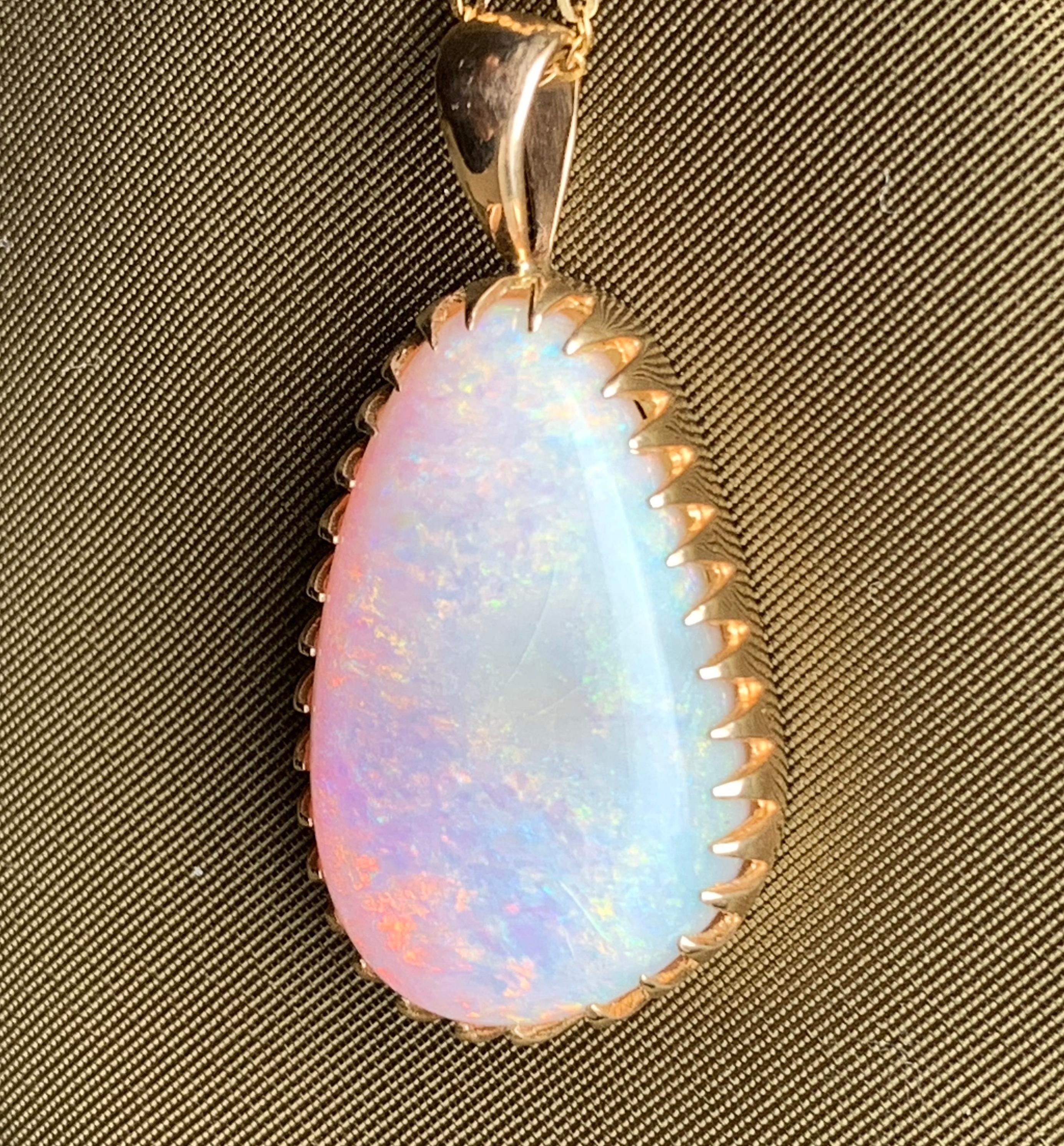 Contemporary 10 Carat Opal Pendant