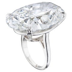 10 Carat Oval Statement Brilliant White VS 14K Gold Unparalleled Brilliance