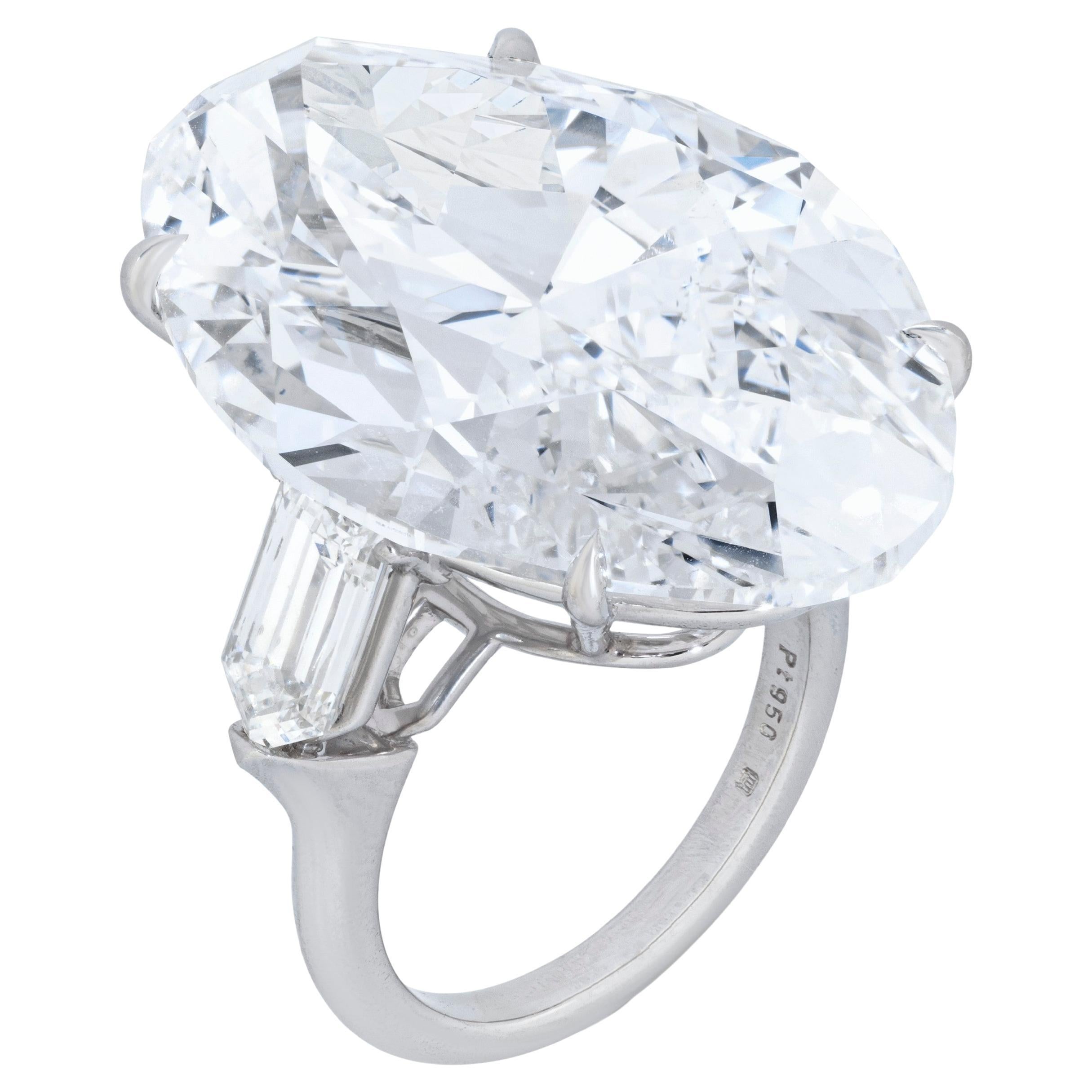 10 Carat Oval Statement Brilliant White VS Iconic Presence Diamond Ring For Sale
