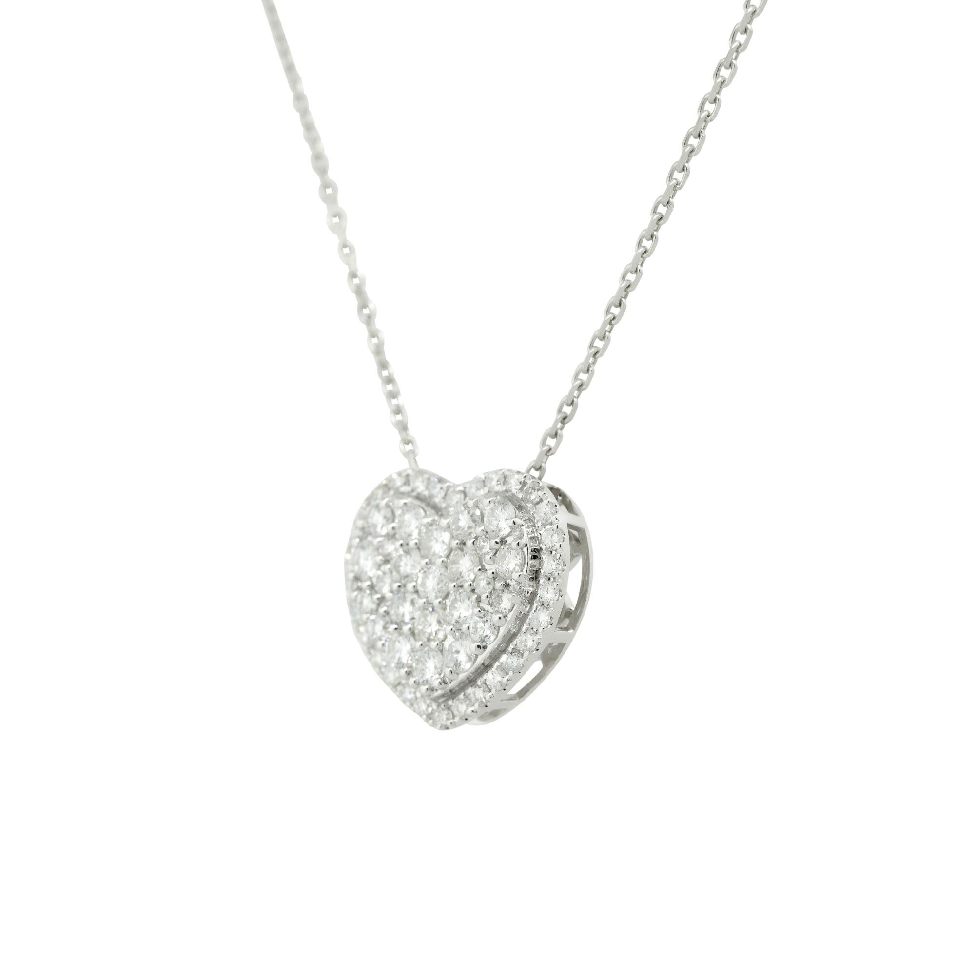 1.0 Carat Pave Diamond Heart Necklace 18 Karat in Stock In Excellent Condition For Sale In Boca Raton, FL