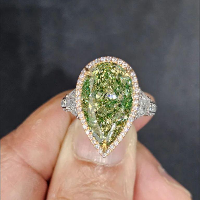 Taille poire Bague de fiançailles 10 carats diamant taille poire certifié GIA FBGY SI1 en vente