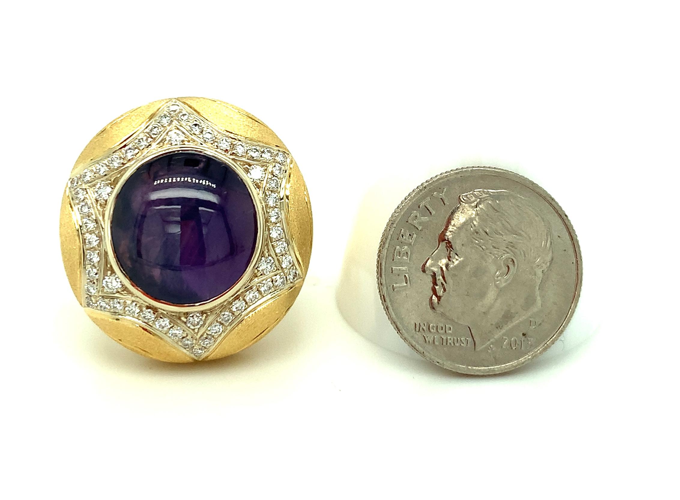 10 Carat Purple Star Sapphire and Diamond Pave in 18k Yellow Gold Handmade Ring For Sale 4
