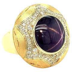 10 Carat Purple Star Sapphire and Diamond Pave in 18k Yellow Gold Handmade Ring