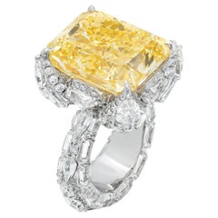10 Carat Radiant Statement Fancy Yellow 14K White Gold Sunlit Royal Radiance