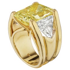 10 Carat Radiant Statement Fancy Yellow Gold Sunlit Royal Radiance Diamond Ring