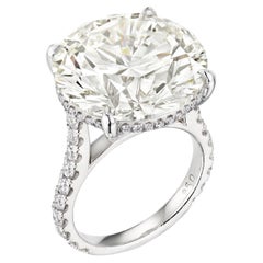 10 Carat Round Brilliant Statement Brilliant White SI Diamond Ring