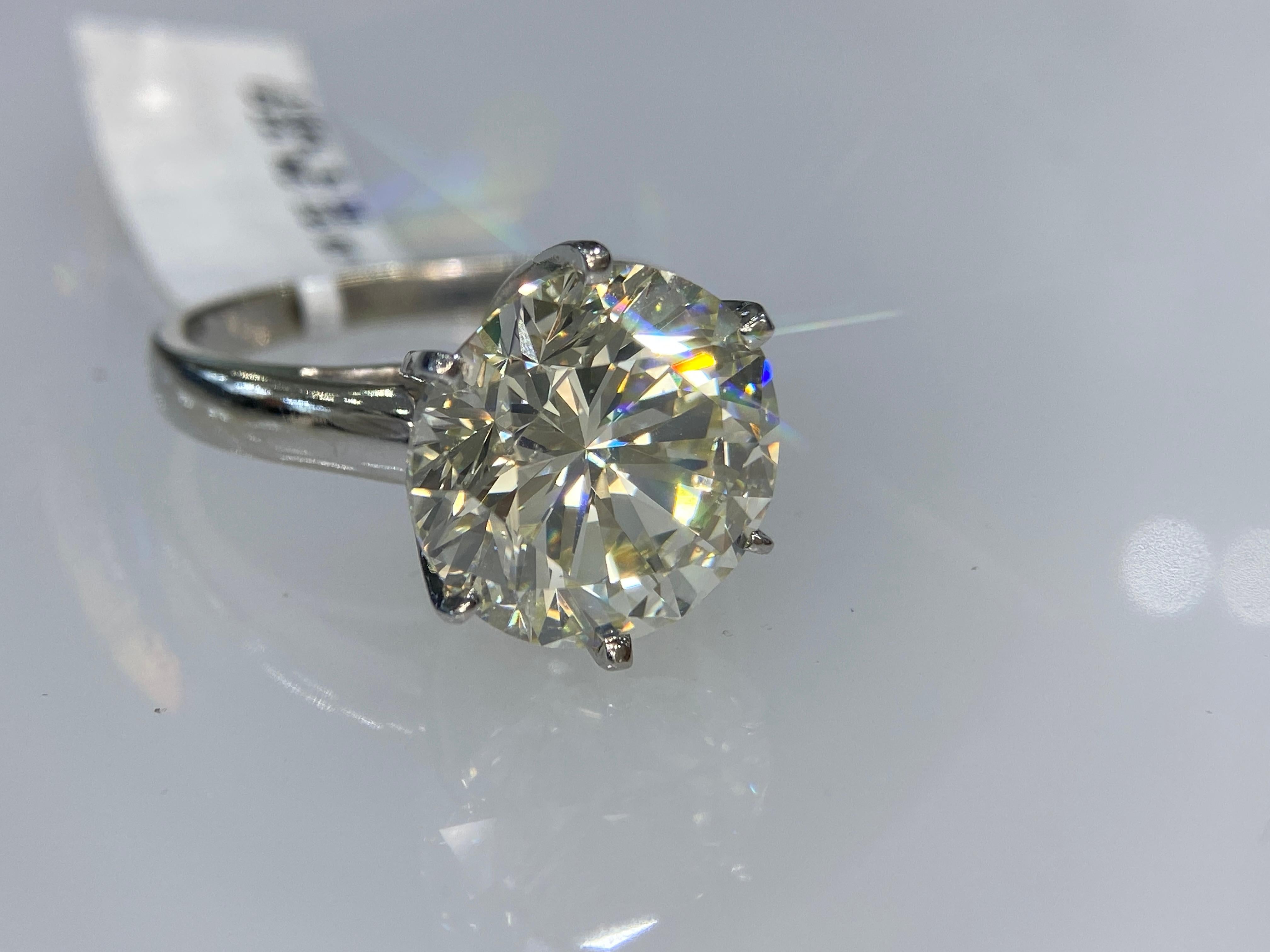 10 Karat Rundschliff-Diamant-Verlobungsring zertifiziert I VS2 im Angebot 5