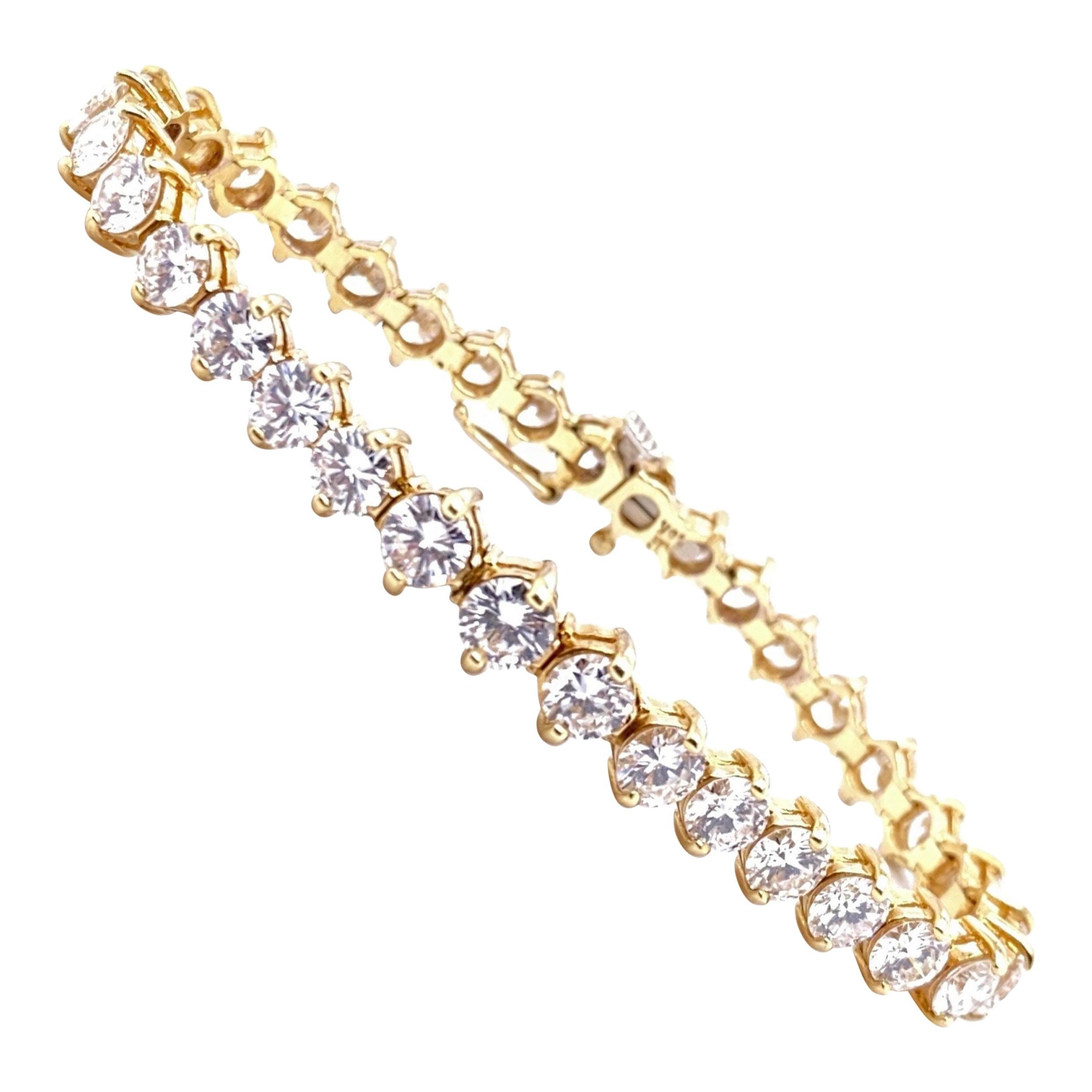 10 Carat Round Cut Diamond Gold Tennis Bracelet For Sale
