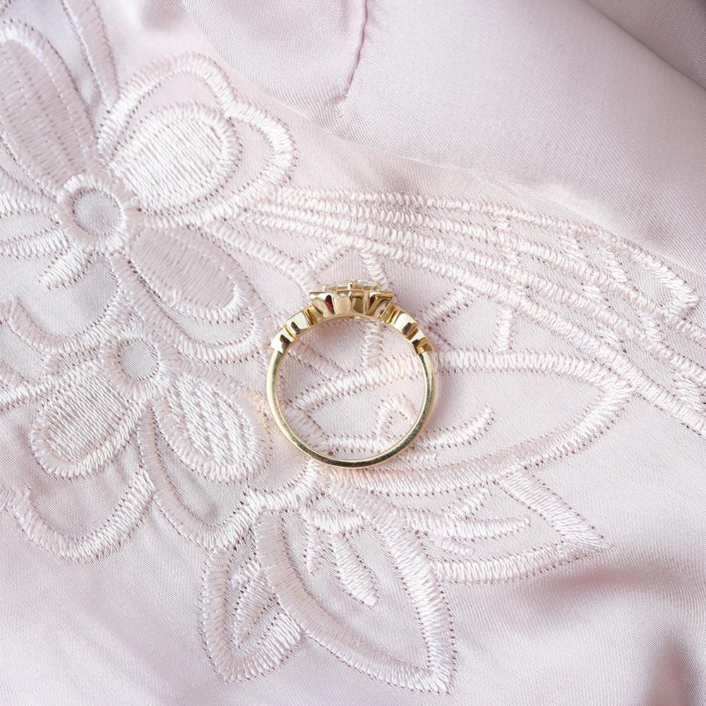 vintage engagement rings moissanite