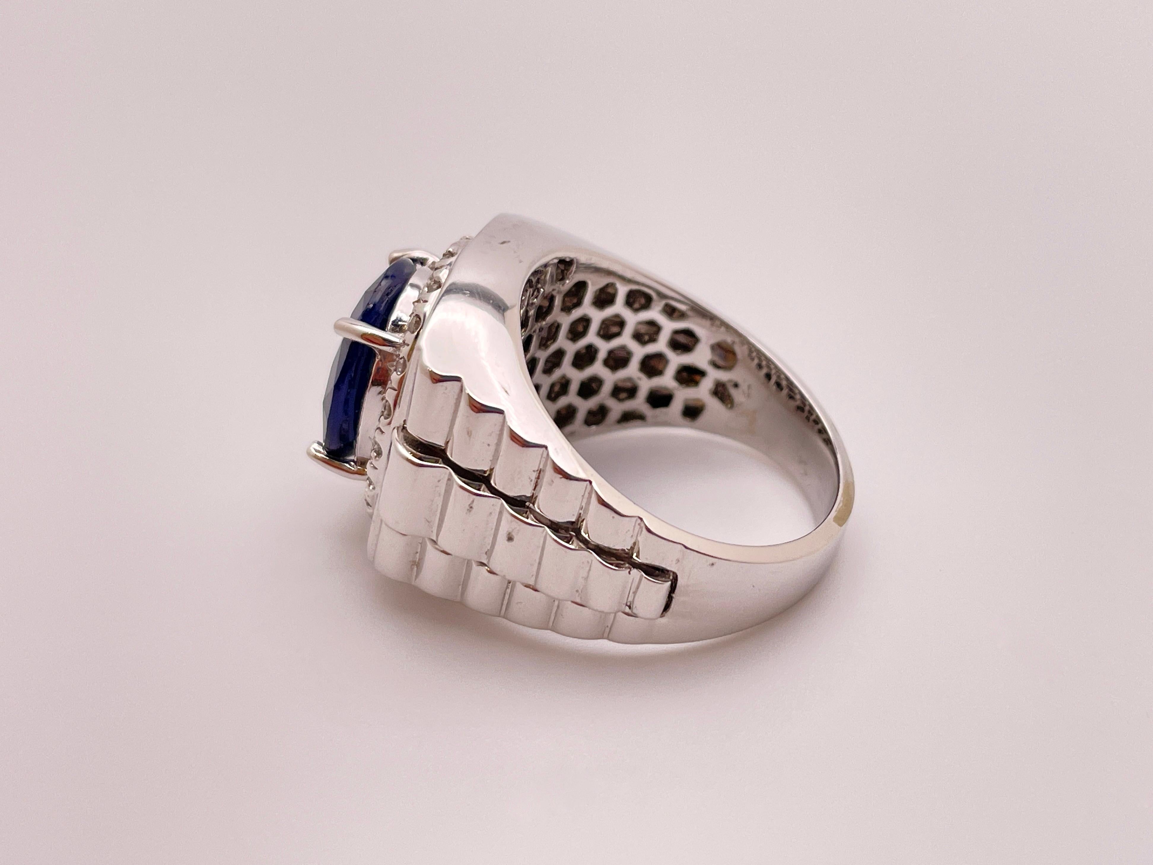 Oval Cut 10 Carat Sapphire Diamond 14K White Gold Mens Ring For Sale