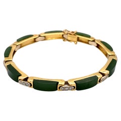 Vintage 10 Carat Total Jade and Diamond Link Bracelet in 18 Karat Yellow Gold