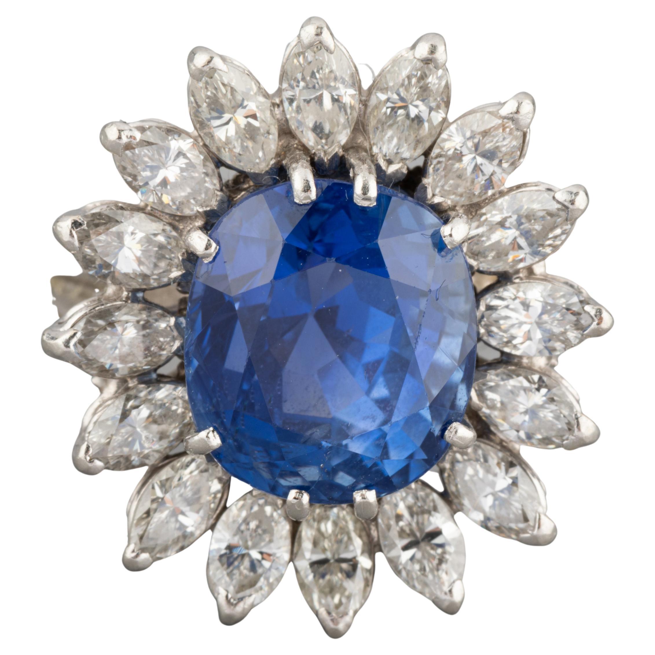 10 Carats Ceylan Sapphire and Diamonds Vintage Ring For Sale