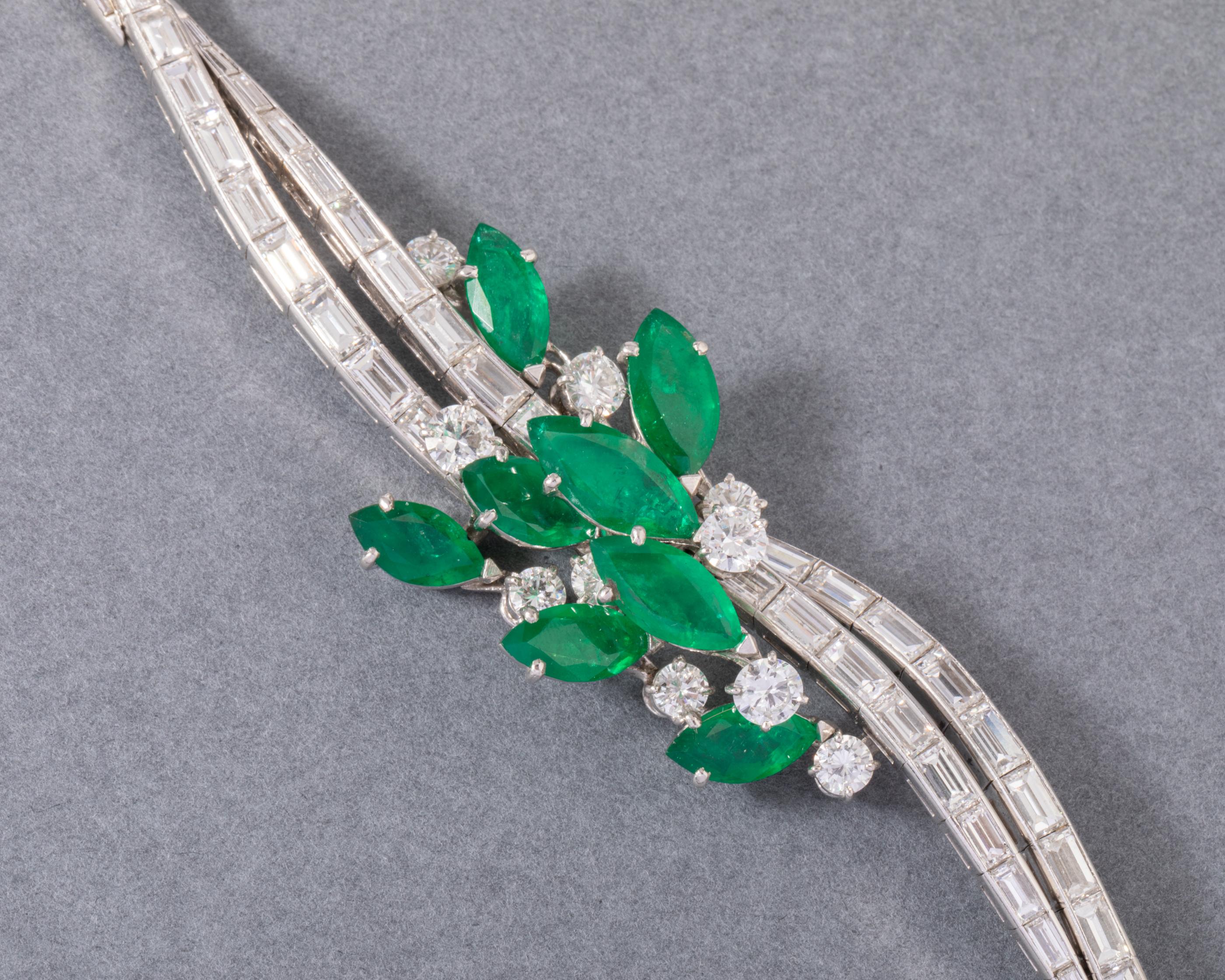 10 Carats Diamonds and 10 Carats Emeralds French Vintage Bracelet For Sale 3