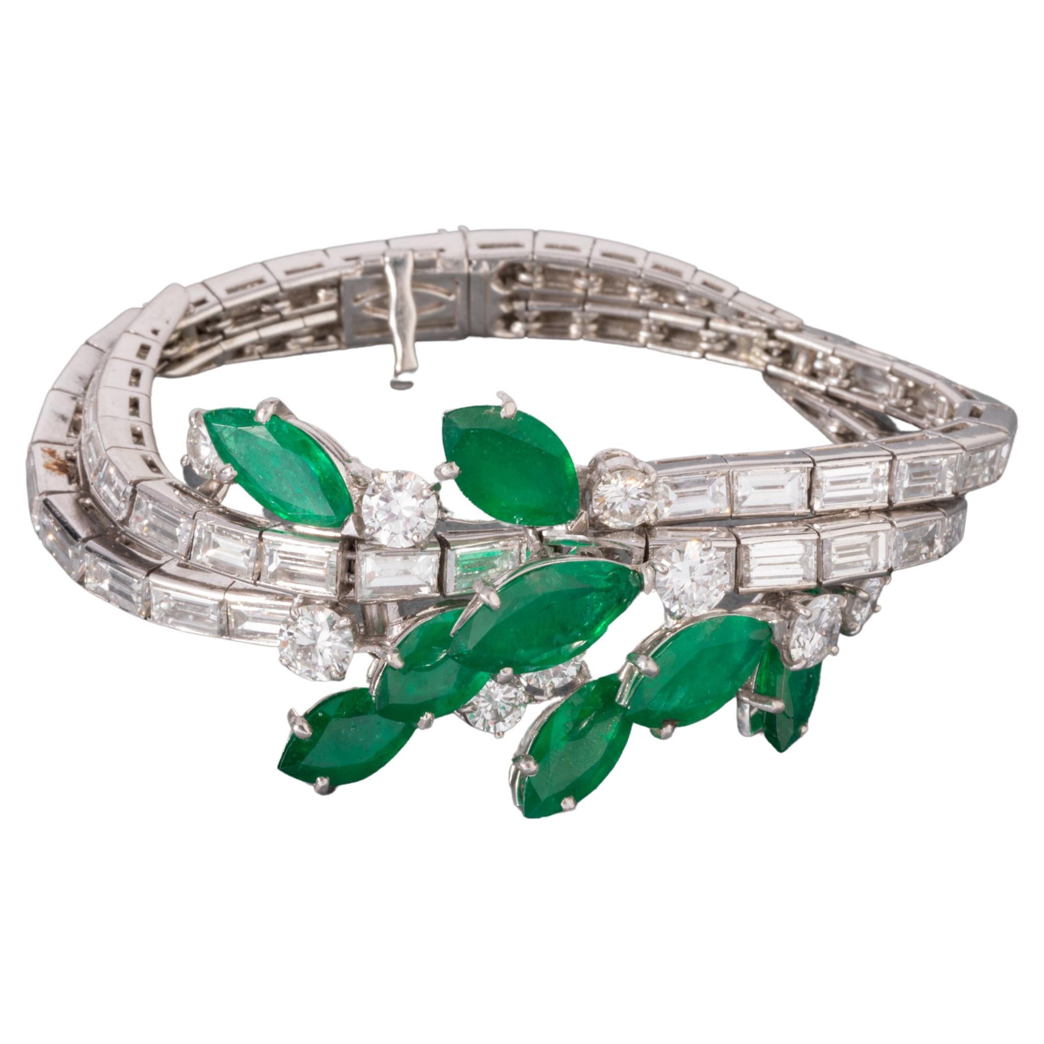 10 Carats Diamonds and 10 Carats Emeralds French Vintage Bracelet For Sale