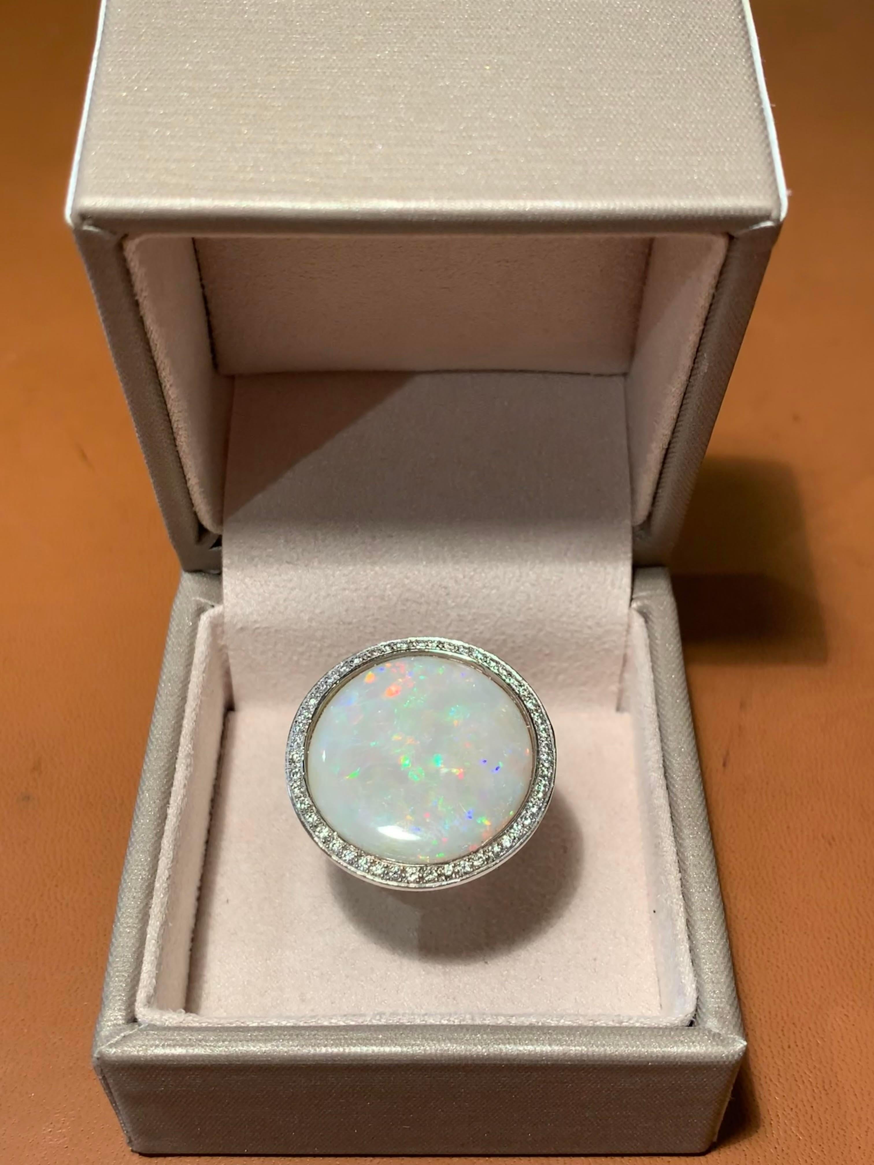 Contemporary 10 Carats Round Opal Diamonds 18 Carats White Gold Ring