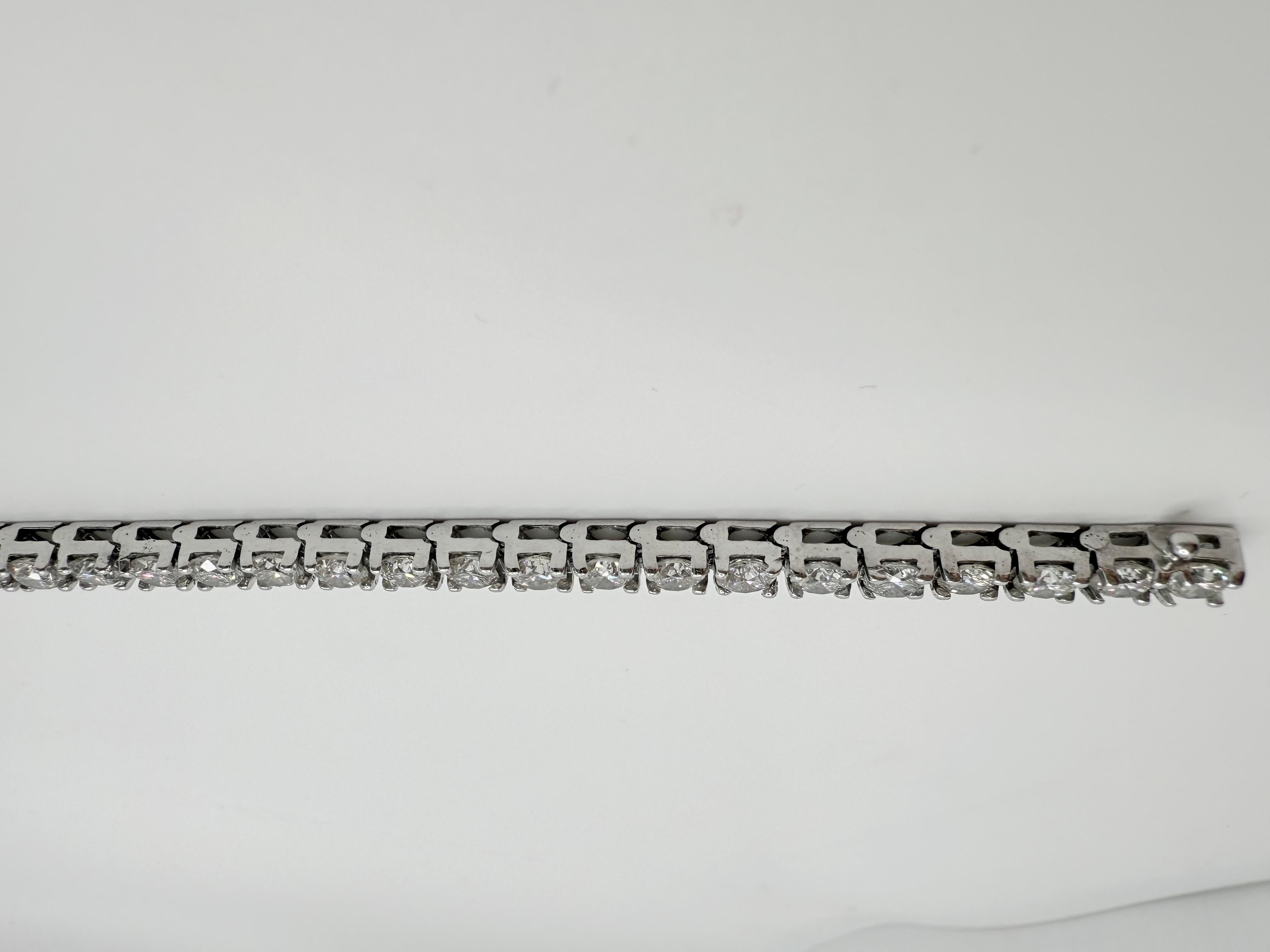 Pulsera de tenis redonda de 10 quilates Corte redondo en venta