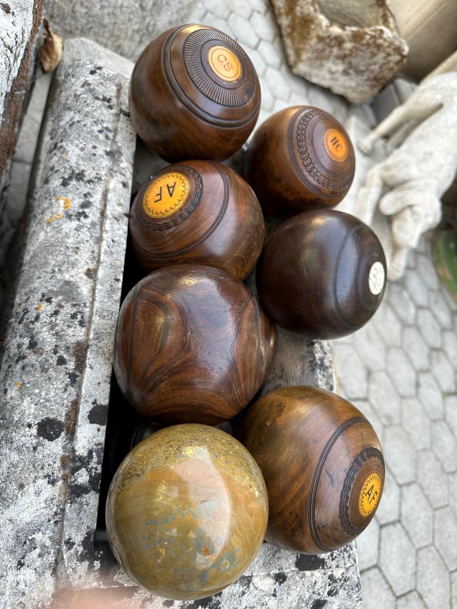 10 Alfombras de Bolos sobre Hierba Bolas de Madera y Piedra Talladas a Mano Idea de Regalo de Oficina Antiguo en venta 8