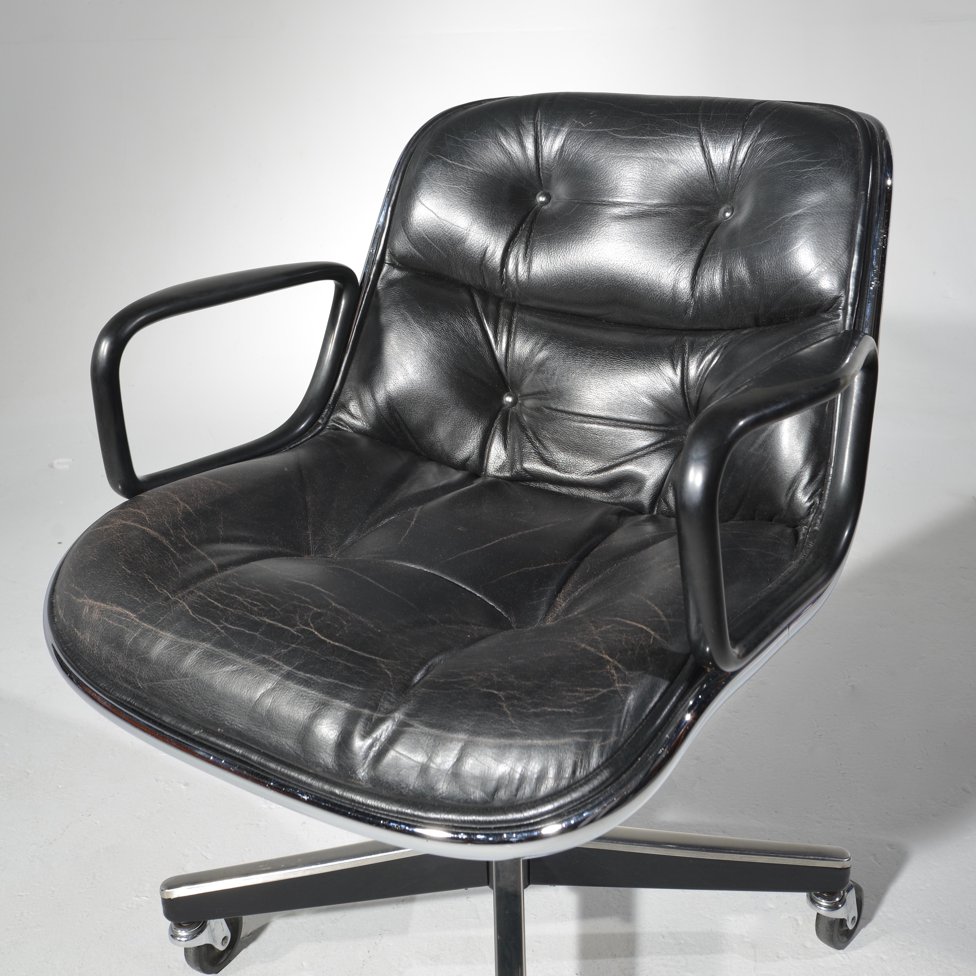 10 Charles Pollock Executive Desk Chairs for Knoll In Good Condition For Sale In Los Angeles, CA