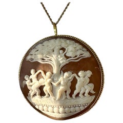 10 Cherub Angel Putti Cupid Cameo Pendant Brooch 18 Karat Gold Necklace Antique