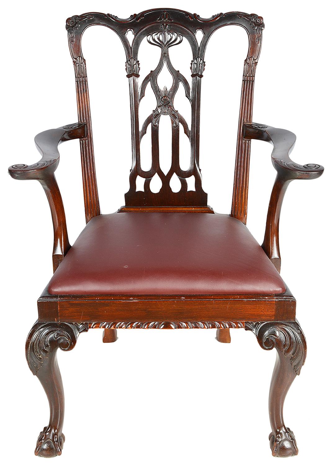 10 Chippendale Revival Mahogany Dining Chairs, circa 1900 In Good Condition For Sale In Brighton, Sussex