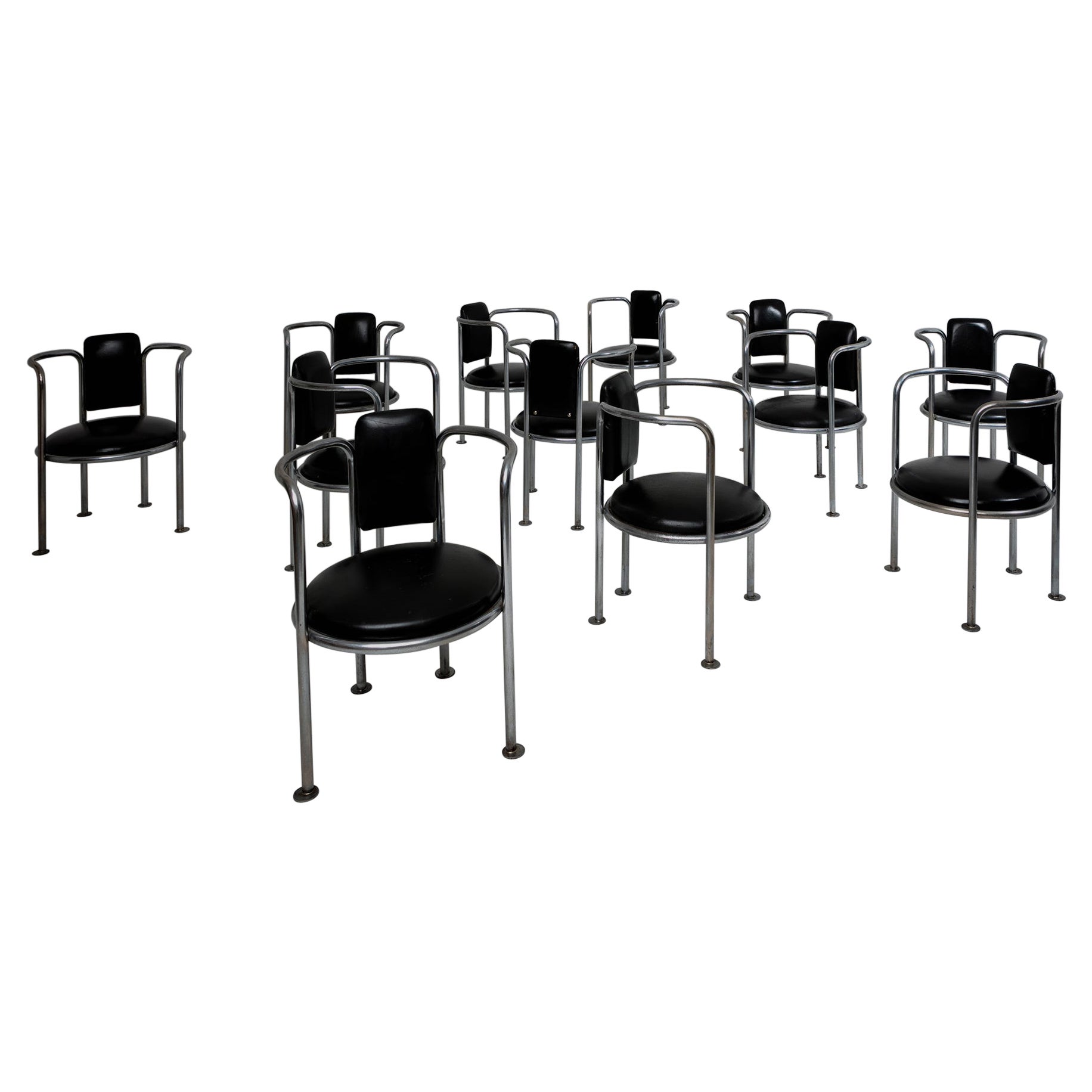 10 Sillones de cuero negro cromado al estilo de Gae Aulenti Poltronova, años 60 en venta