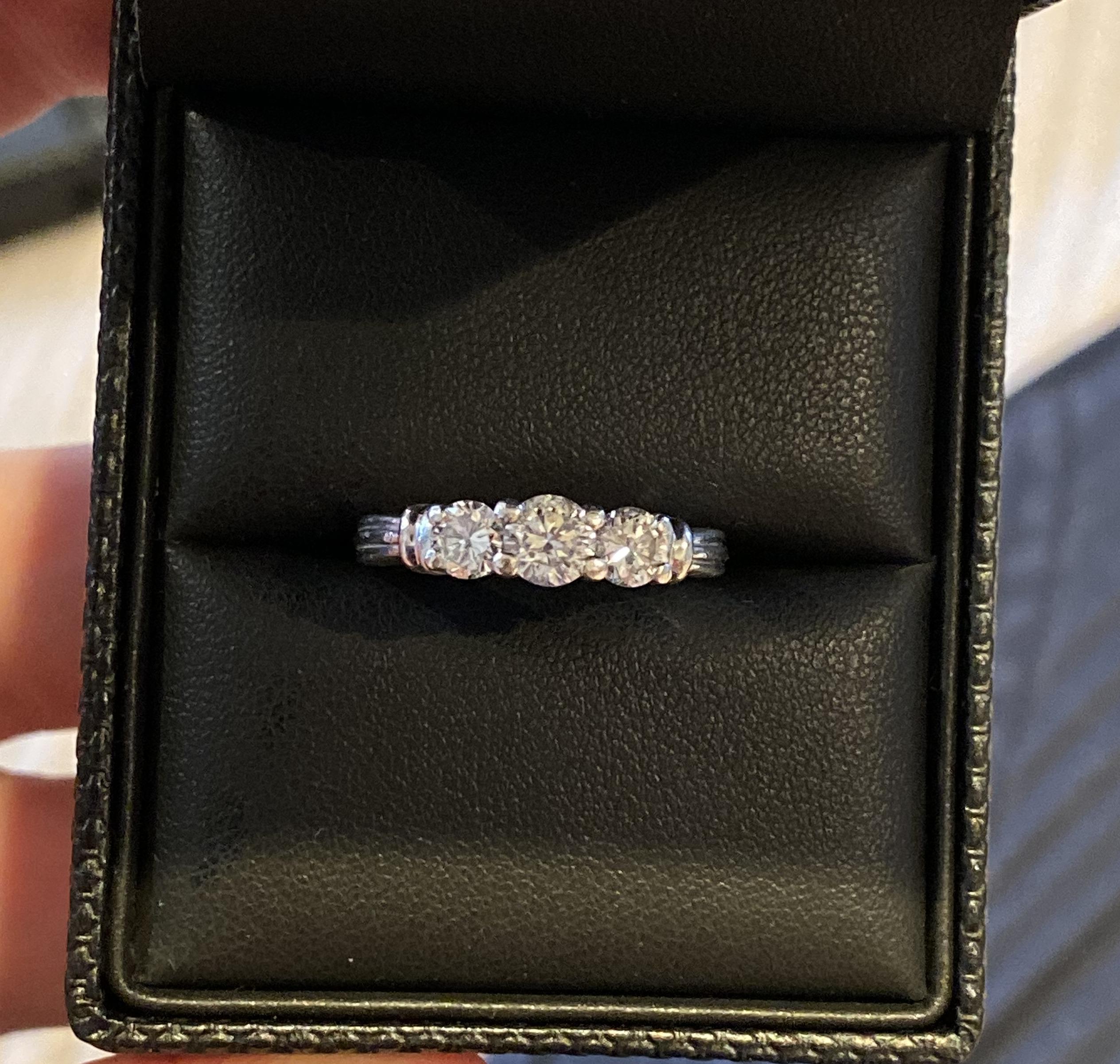 Modern 1.0 Carat Diamond and 950 Platinum Three-Stone Diamond Eternity Ring 3 For Sale