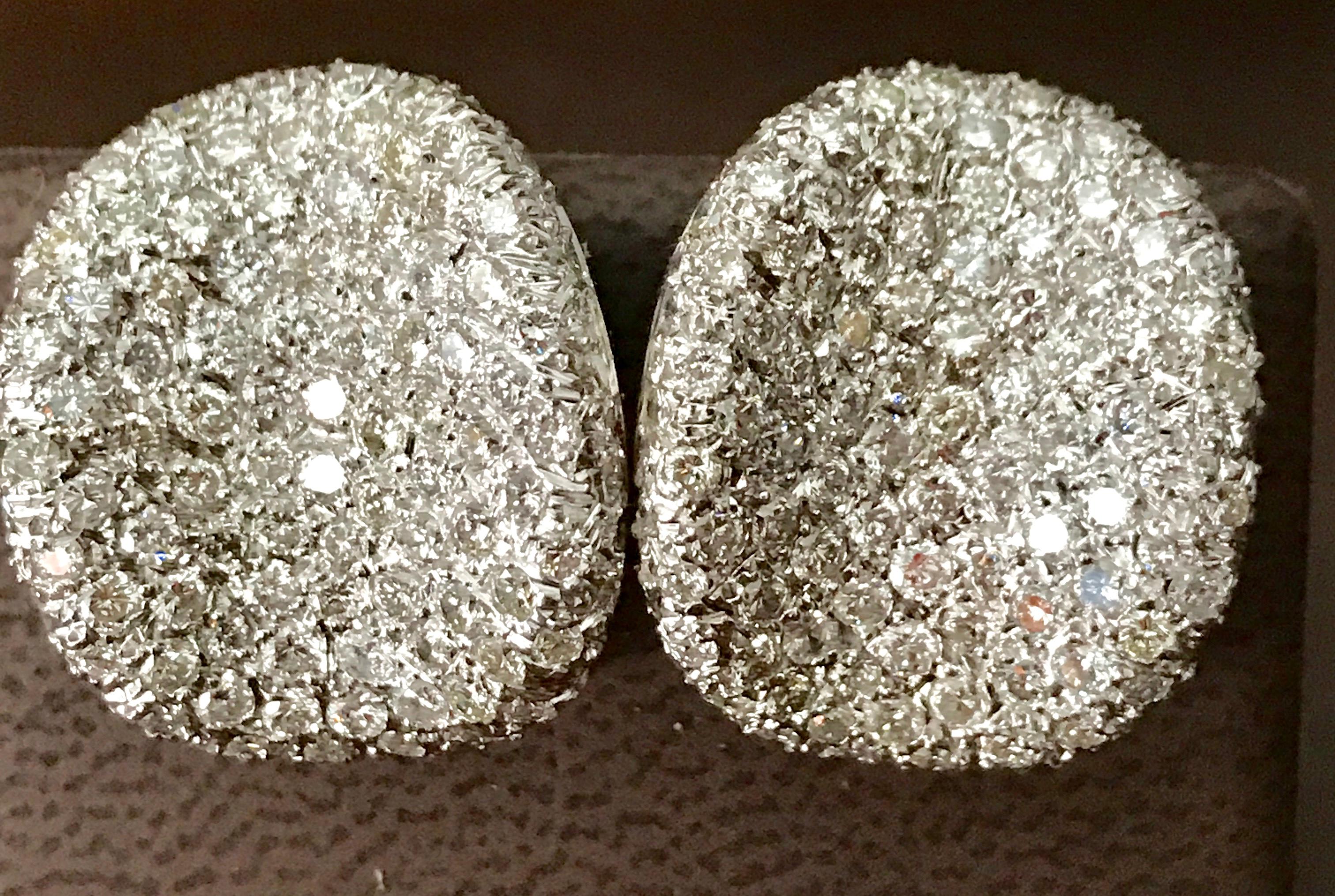 10 Carat Diamond Cocktail Stud Earrings Women in 18 Karat White Gold 23 Grams In Excellent Condition In New York, NY