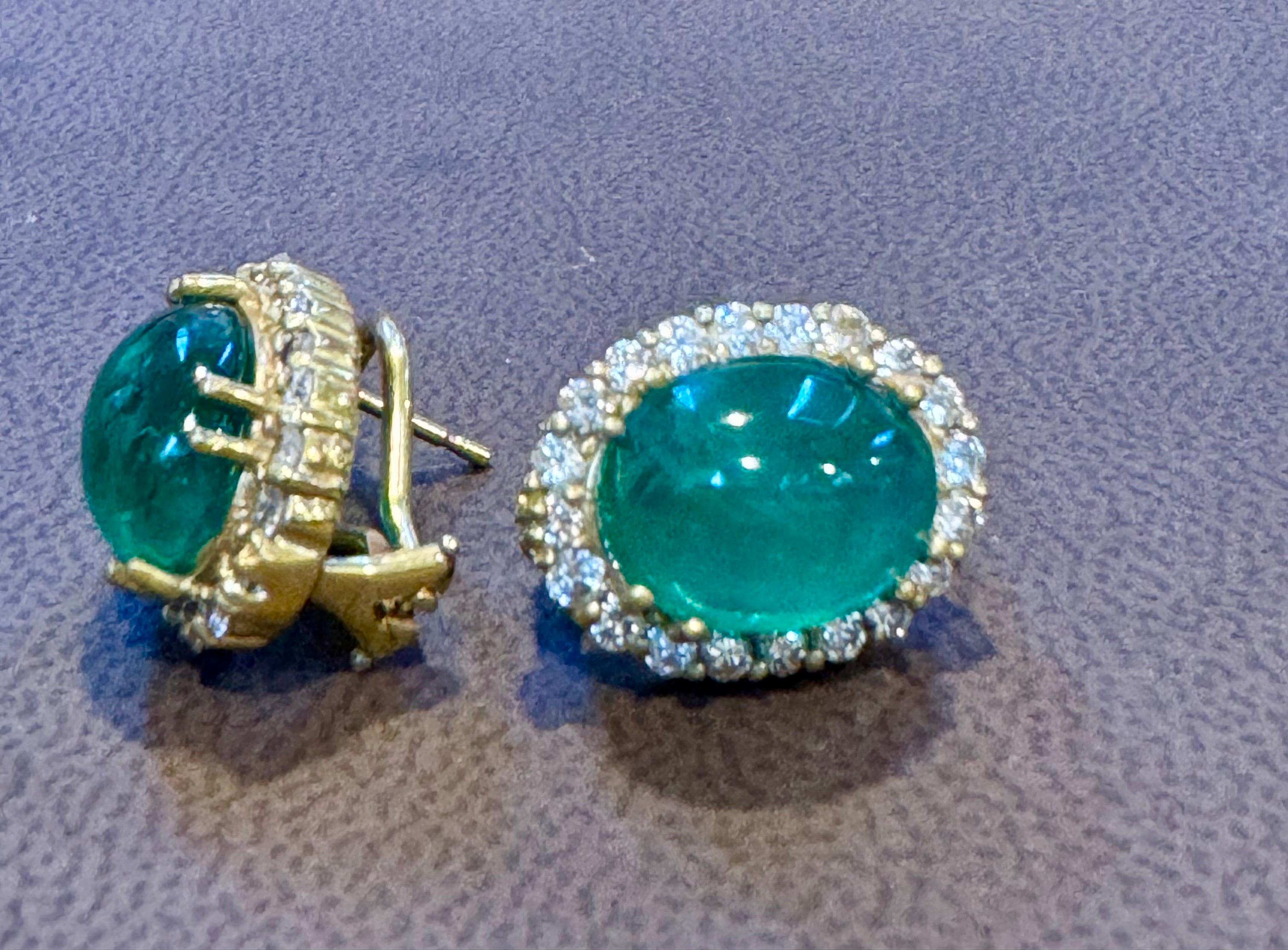 Women's 10 Ct Natural Emerald Zambian Cabochon & 2 Ct Diamond Stud Earring 14 KY Gold For Sale