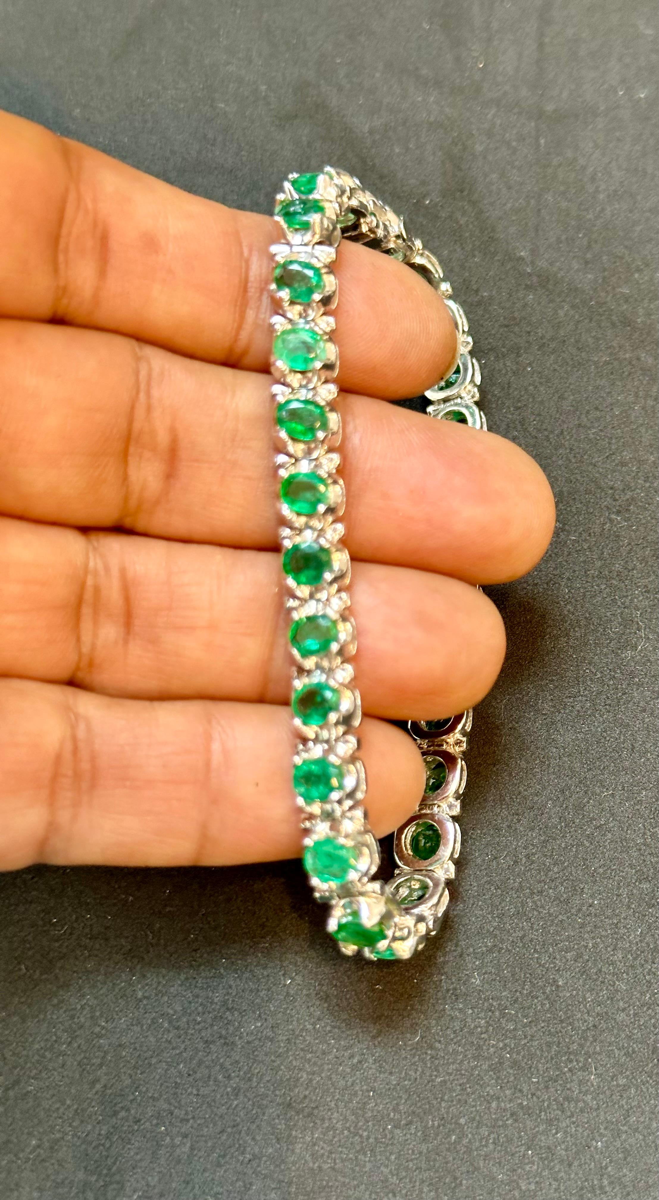  10 Ct Natural Oval Brazilian Emerald  Tennis Bracelet in Platinum , 7.5 Inches For Sale 3