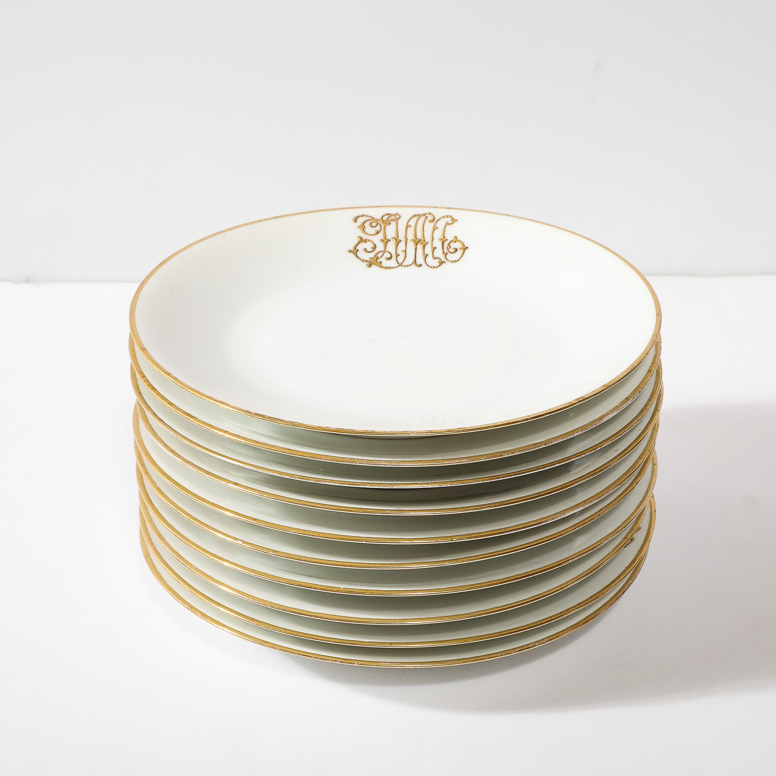 Édouardien 10 Edwardian  Assiettes de déjeuner en porcelaine dorée avec monogramme signées Delinieres & Co. en vente