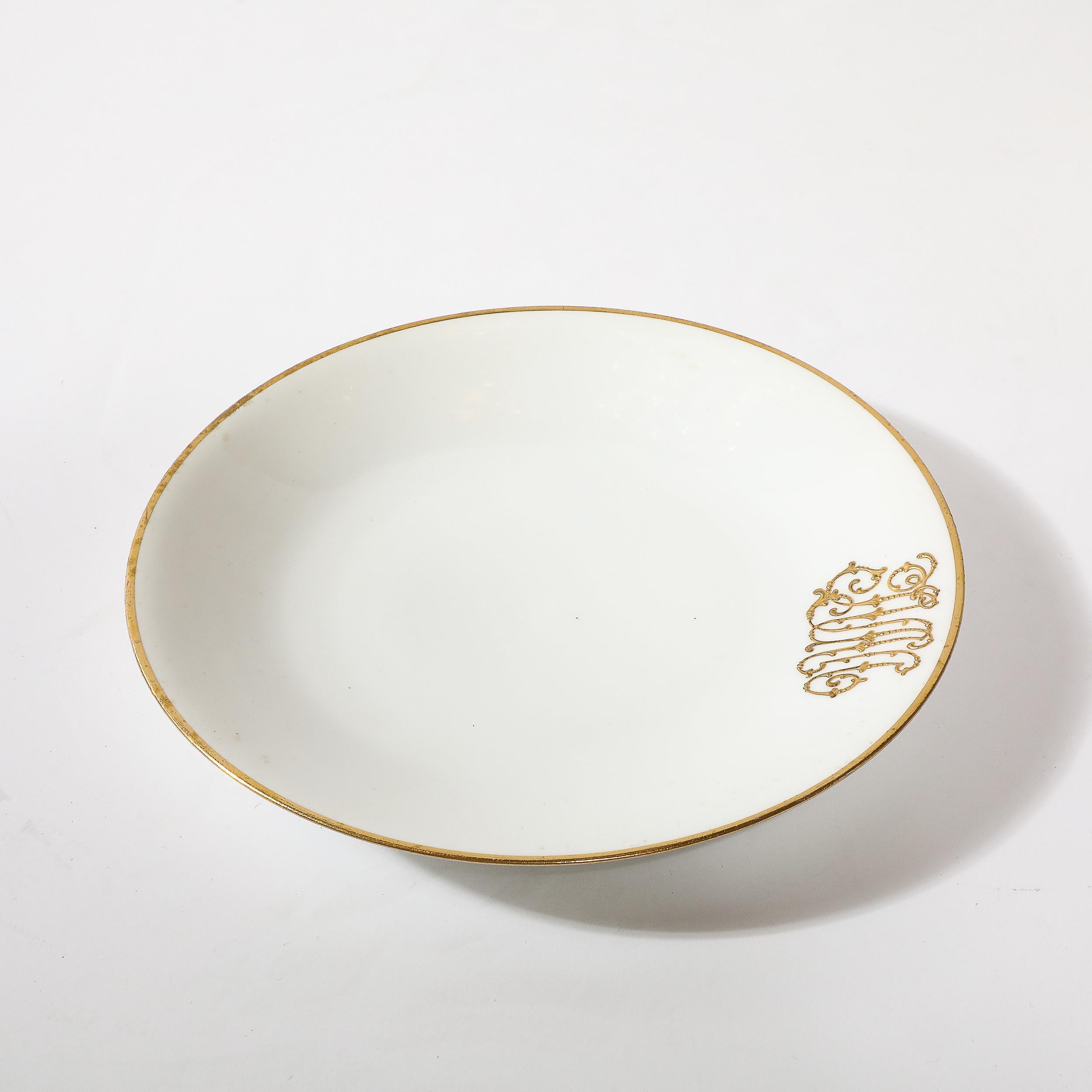 10 Edwardian  Assiettes de déjeuner en porcelaine dorée avec monogramme signées Delinieres & Co. en vente 1