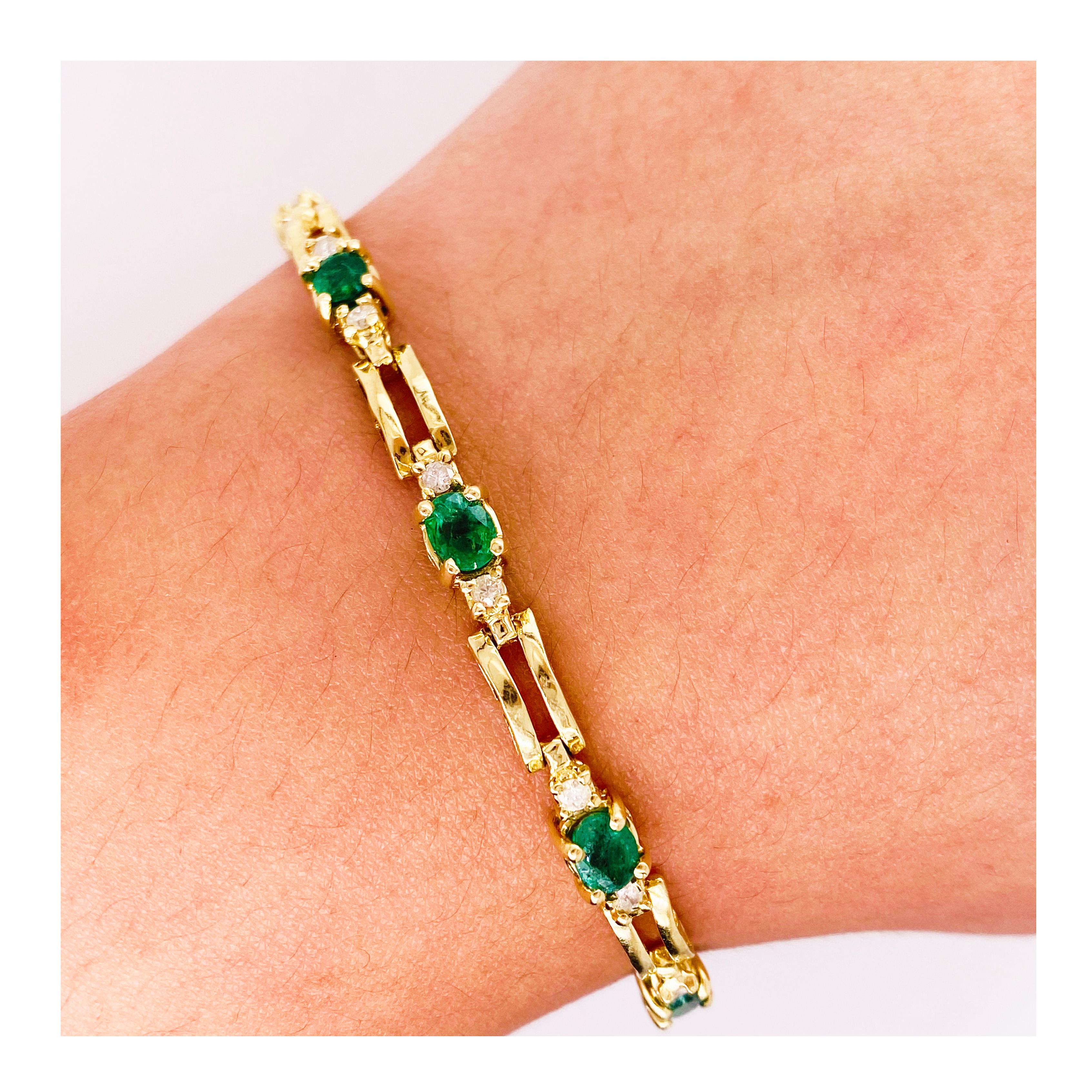 emerald bracelet yellow gold