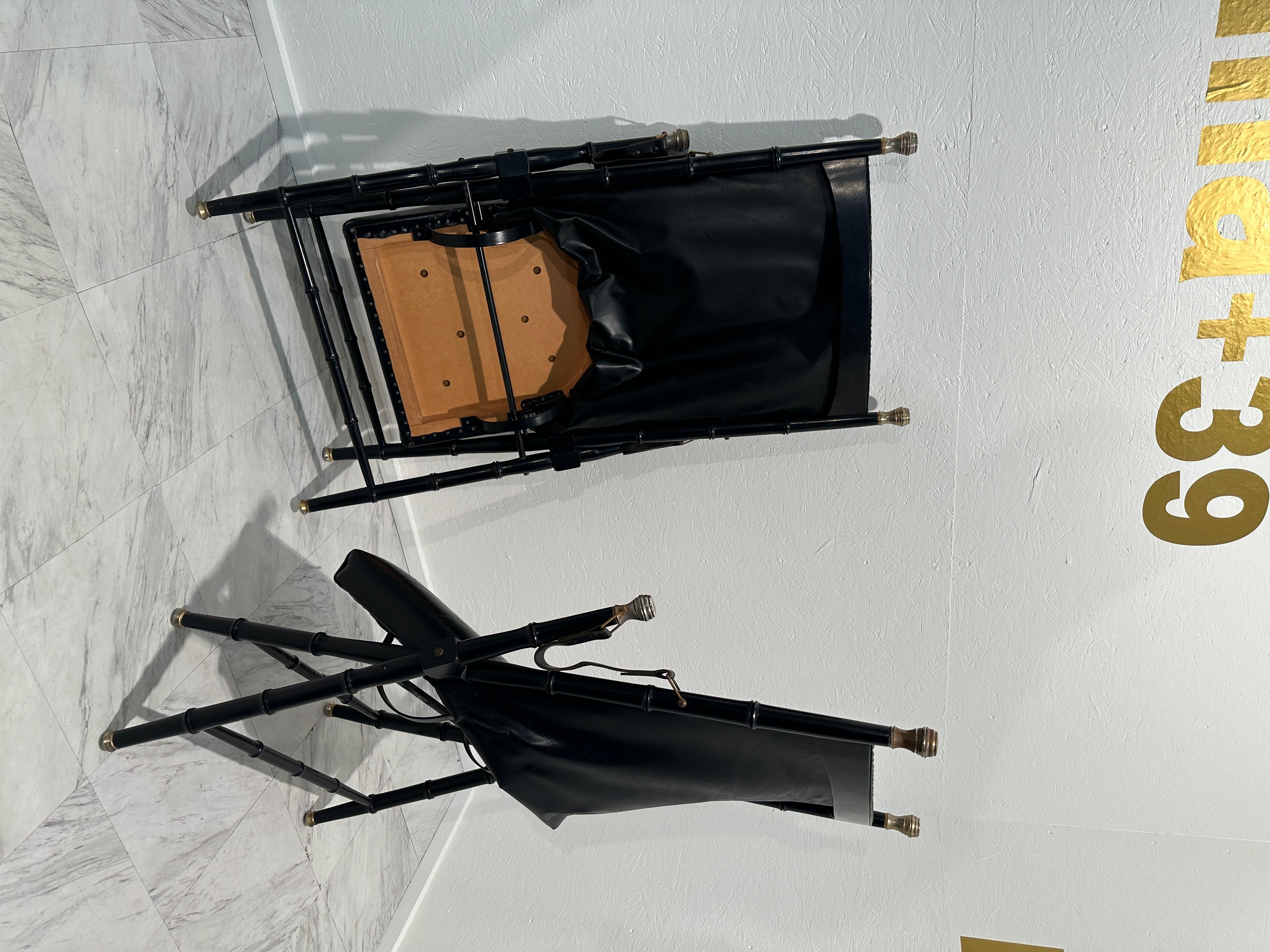 Mid-Century Modern 10 chaises pliantes victoriennes françaises en cuir en vente