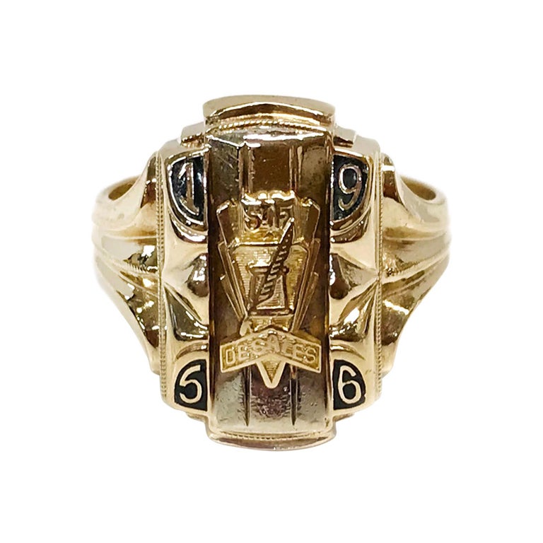 Vintage Class Rings 20 For Sale on 1stDibs vintage class rings