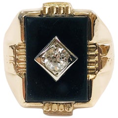 10 Karat Art Deco Diamond Onyx Ring, circa 1940s