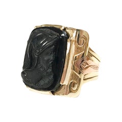 10 Karat Art Deco Onyx Intaglio Ring, circa 1940s