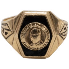 10 Karat Gold Onyx Inlay Cleveland 1948 High School Traditional Graduation Ring