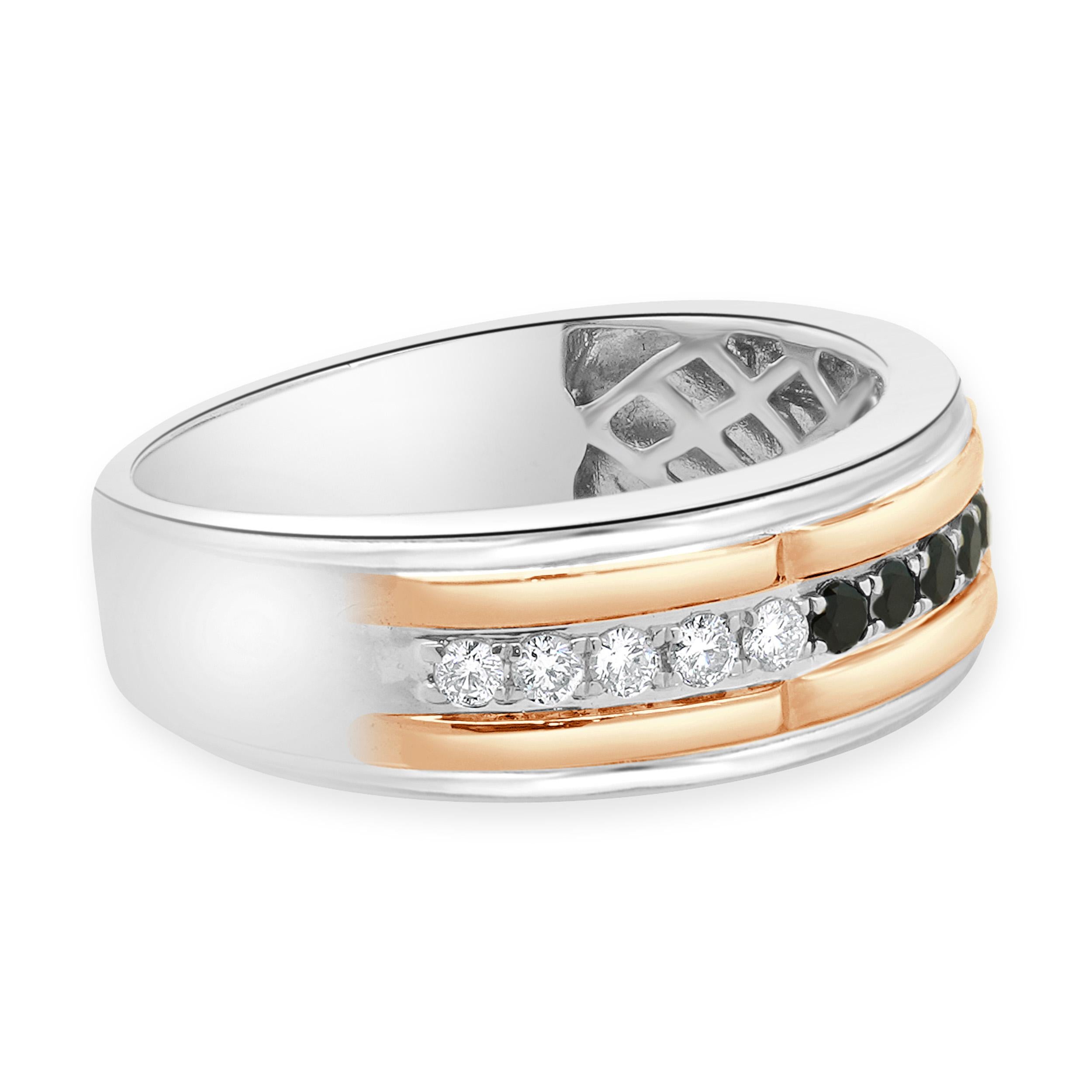10 Karat Two Tone Black and White Diamond Band In Excellent Condition In Scottsdale, AZ