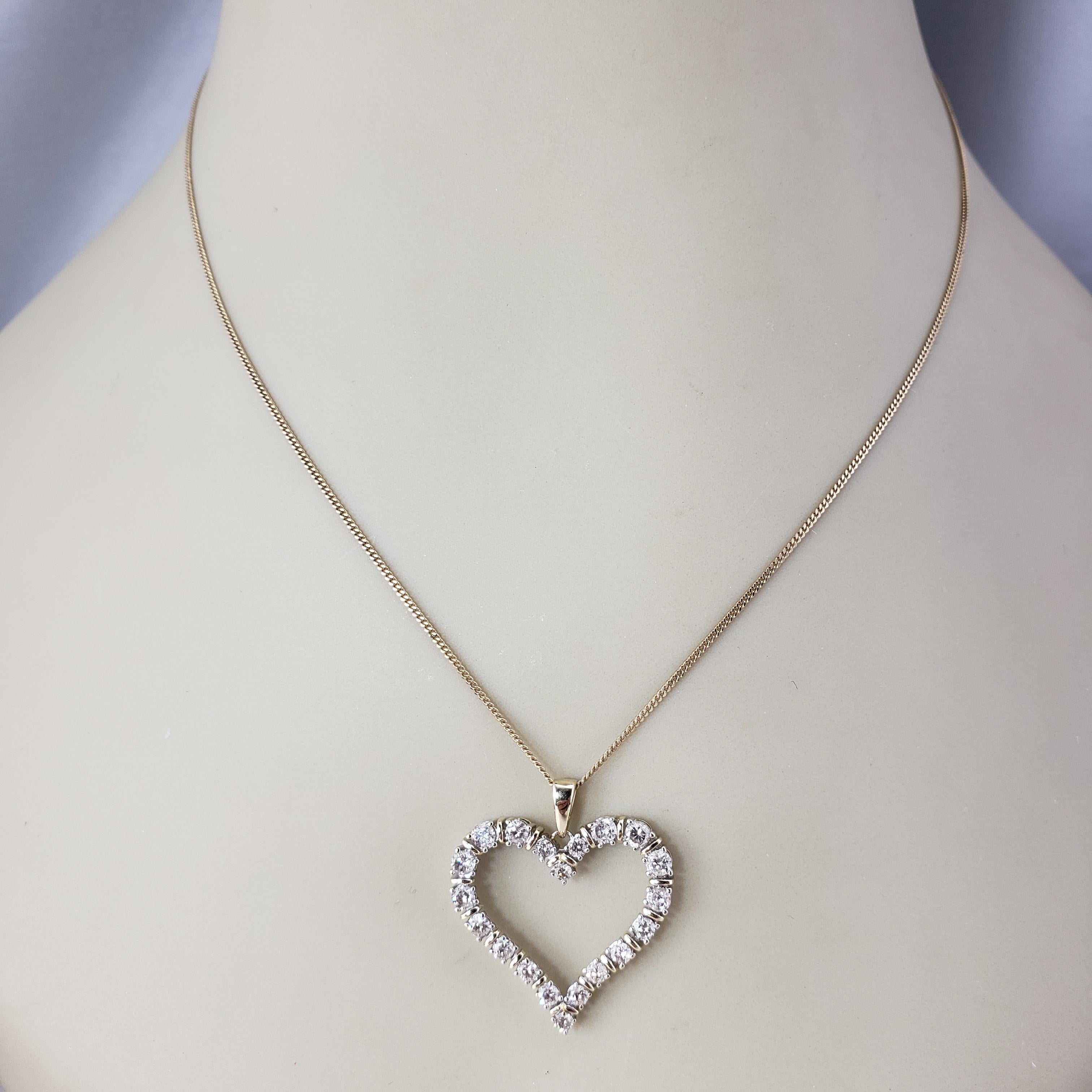 10 Karat White and Yellow Gold Diamond Heart Pendant #21765 in vendita 2