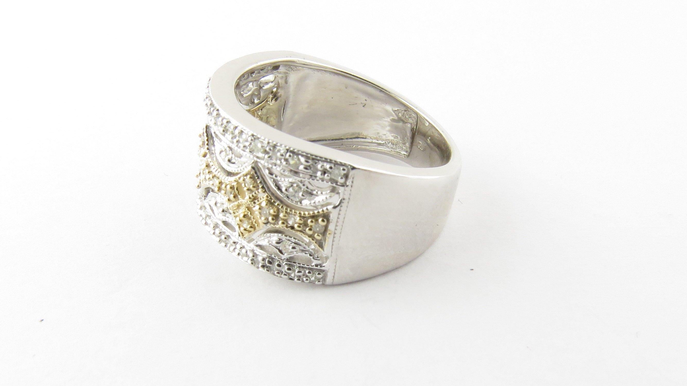 10 Karat White and Yellow Gold Diamond Ring For Sale 3