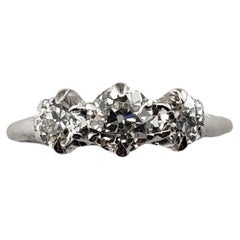 Anello in oro bianco 10 carati e diamanti misura 5,75 #15469