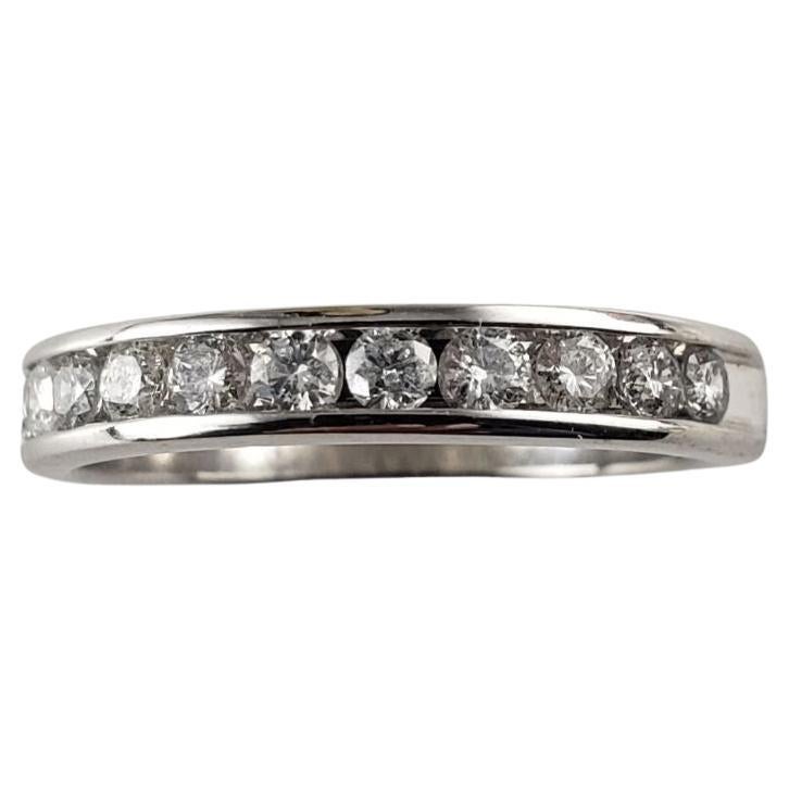 10 Karat White Gold and Diamond Ring Size 7 For Sale