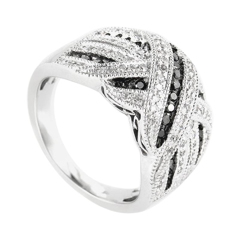 10 Karat White Gold Black and White Diamond "X" Band Ring
