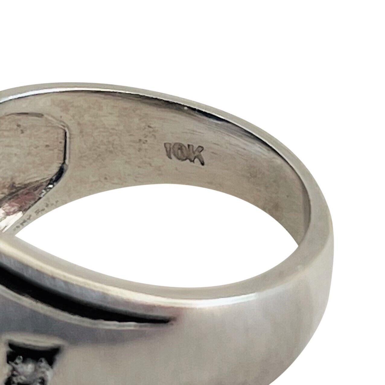 Ring aus 10 Karat Weißgold mit blauem Sternsaphir und Diamant 5