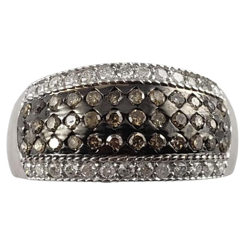 10 Karat White Gold Brown and White Diamond Band Ring For Sale