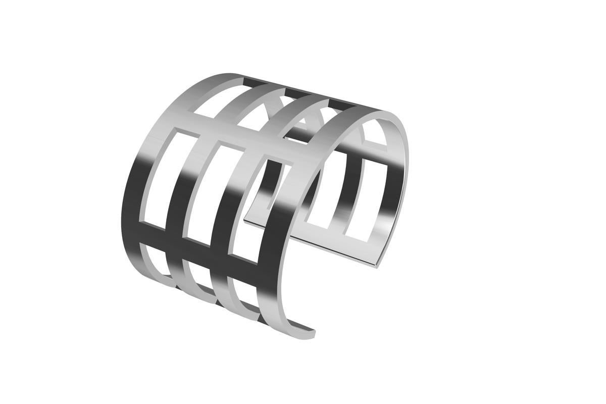 10 Karat White Gold Cuff Bracelet In New Condition For Sale In New York, NY