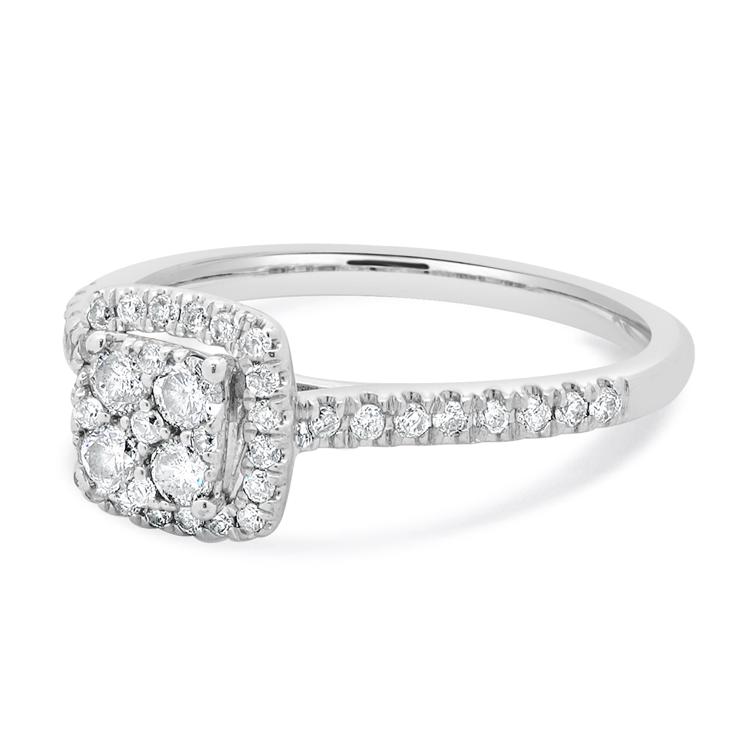 Material: Oro blanco de 10 quilates
Diamante: 45 talla brillante redonda = 0,50ctw
Color: I / J
Claridad: I1
Tamaño del anillo: 6,5 (espera hasta 2 días laborables más para solicitar el tamaño)
Dimensiones: el anillo mide 8 mm de ancho
Peso: 2.44