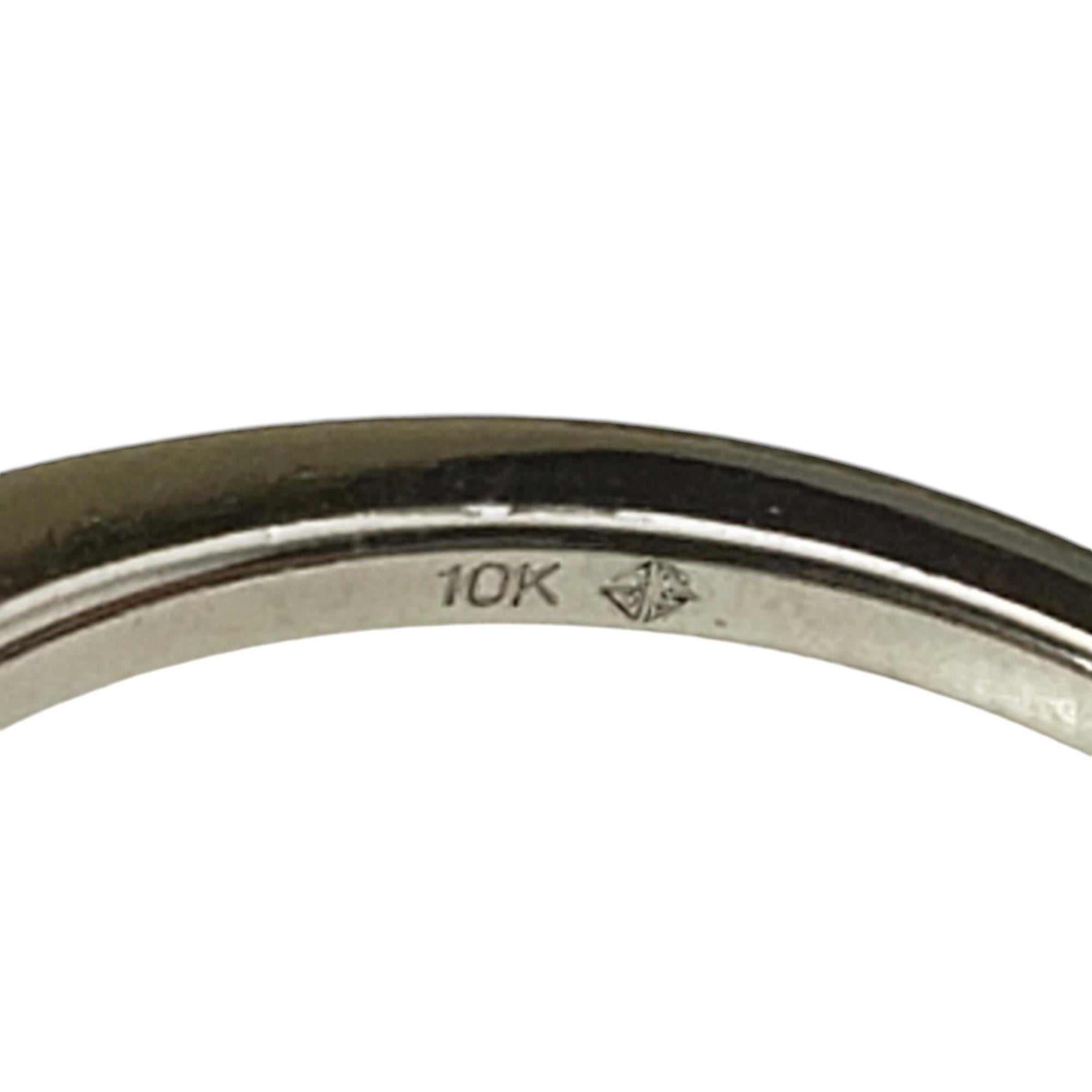 Bague en or blanc 10 carats avec diamants Taille 7 #23667 Pour femmes en vente